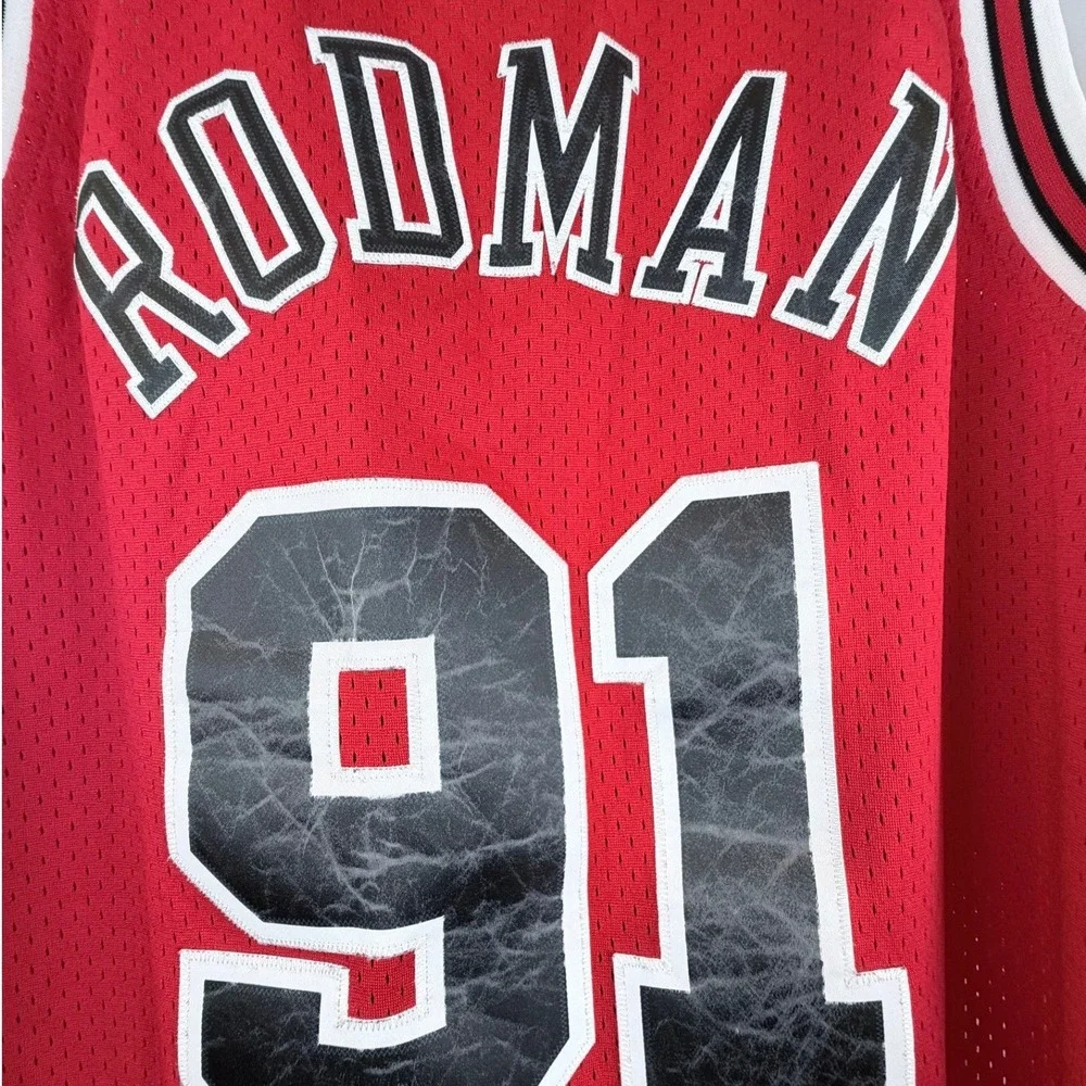Nike Team Sports Dennis Rodman 91 Chicago Bulls Jersey XL Flight 8403 Red